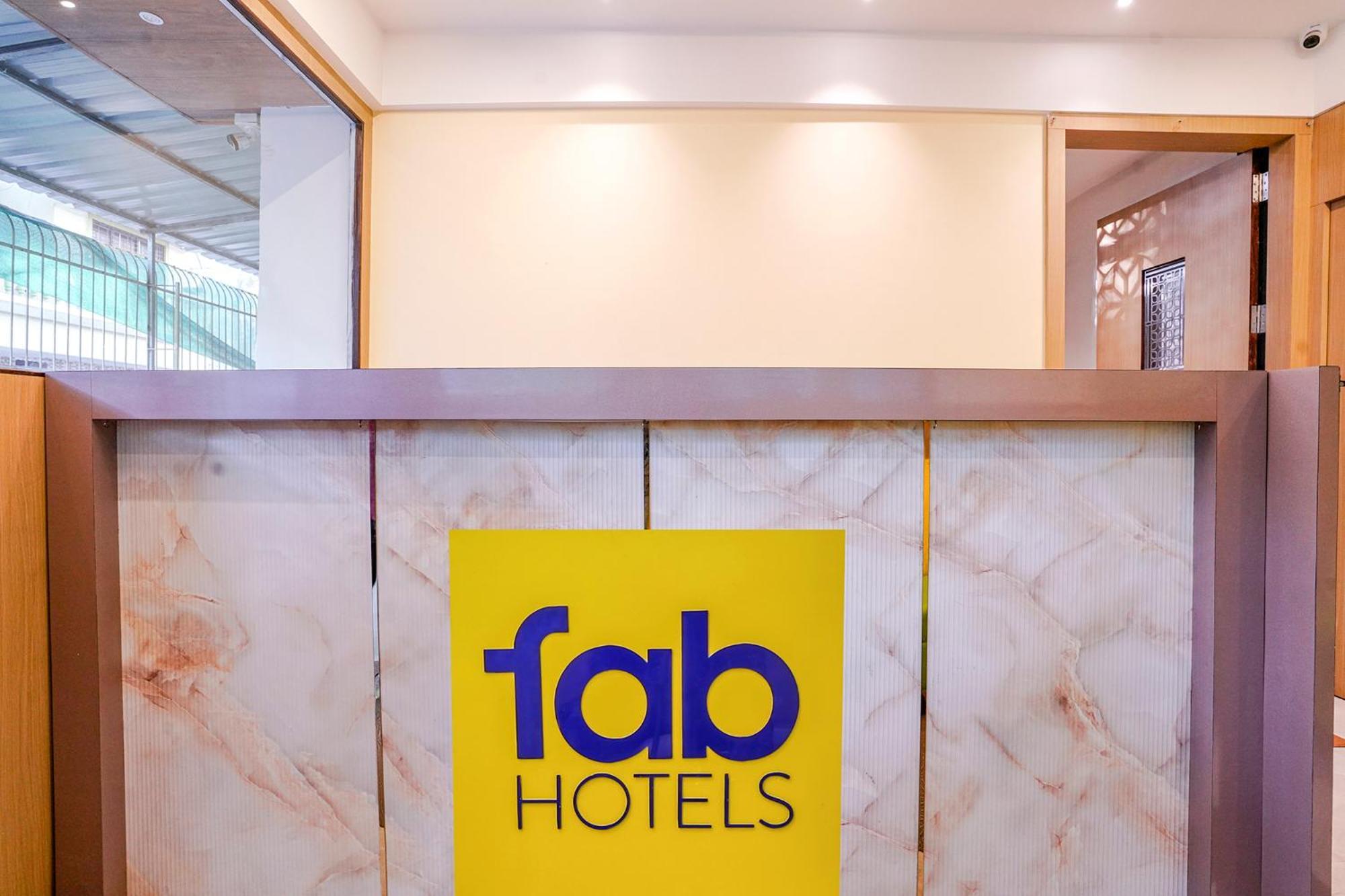 Fabexpress Utsav Residency - Nr Panvel Ξενοδοχείο Jāmb Εξωτερικό φωτογραφία